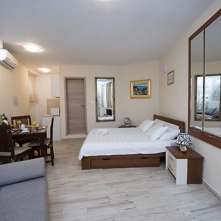 Stone Beauty Appartement Split Buitenkant foto